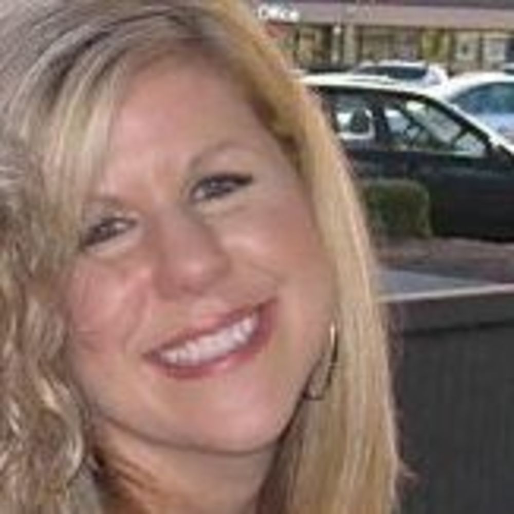 Meet your Posher, Angie